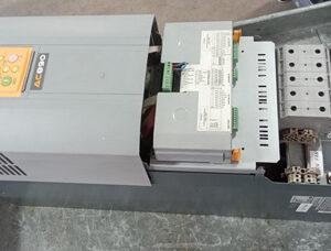 Parker - 890CD/4/0180F/N/2F/A/UK/00/00/EQ/IP/00