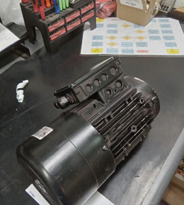 Koncar - 5.5AZK 90L-8T B14P140
