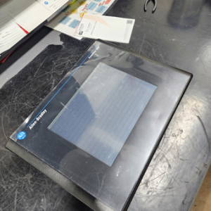 Allen-Bradley - 2711-T10C8 Ser E
